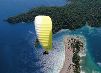 Silicon Valley Stunned by Slashed Investments